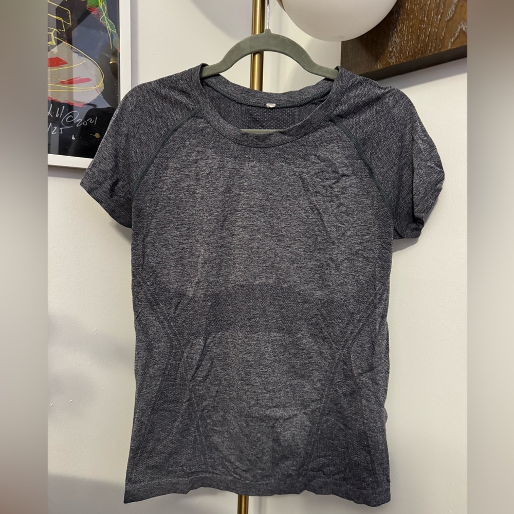 lululemon Swiftly Tech Short Sleeve 2.0 SLTE/WHT 10